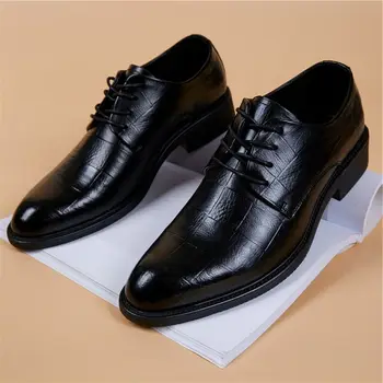 Луксозна висококачествени мъжки обувки, модерни дневни мъжки сватбена кожена рокля с остри пръсти, Джентълмен офис Q524