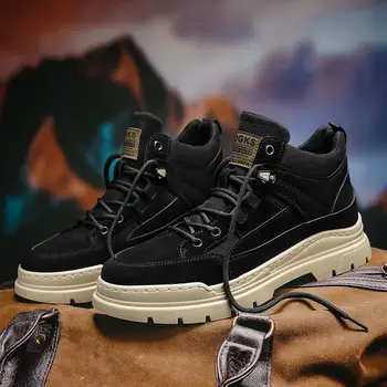 Мъжки обувки за Зимата 2023 Новата есенно-зимни обувки от черна кожа Мъжки къси ботуши в британския стил Мъжки високи